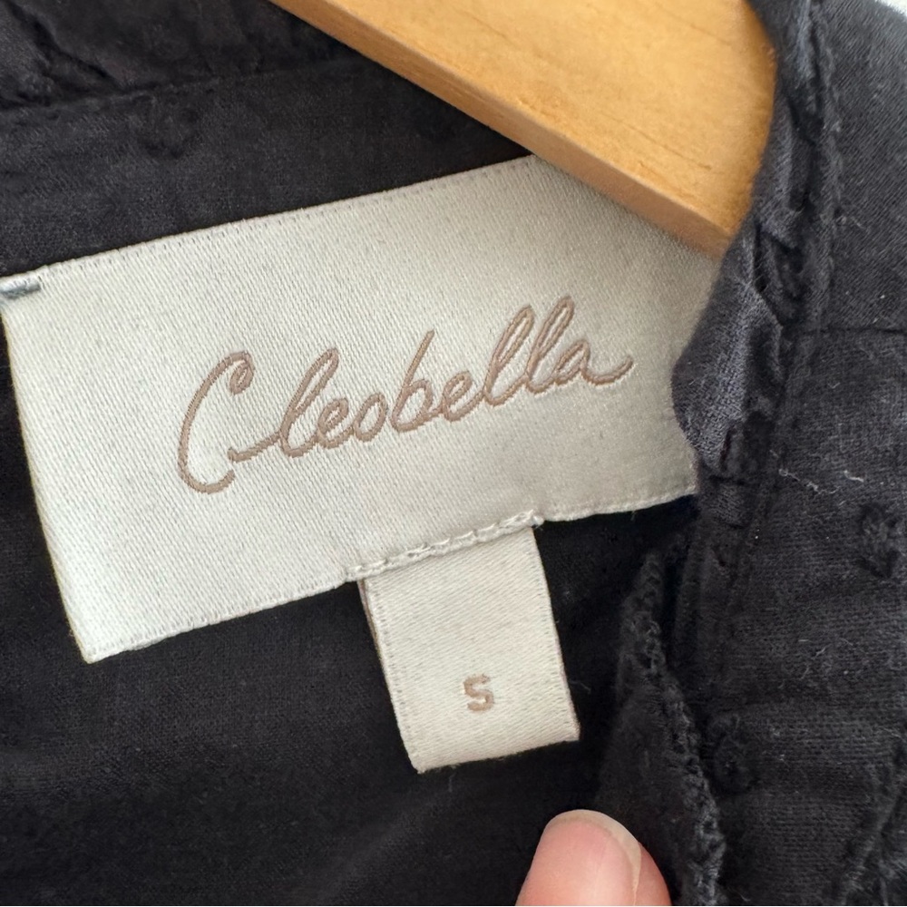 Cleobella Berit Black
Embroidered Mini Long Sleeve Dress size Small - Picture 8 of 10
